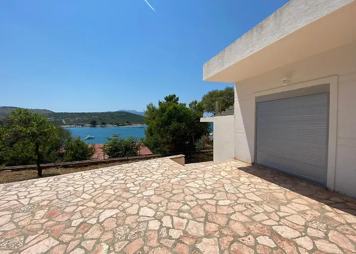 Sea View Deluxe Private *