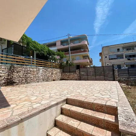 Sea View Deluxe Private Villa *